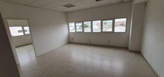 Nave industrial en venta en Torrelaguna