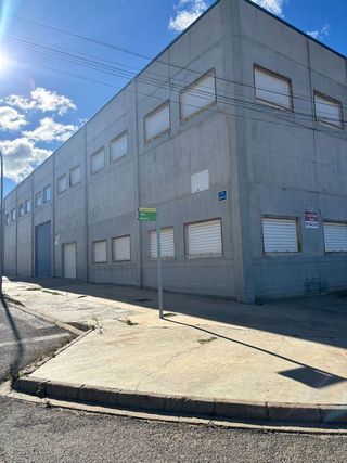 Nave industrial en venta en Utiel