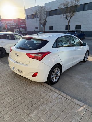 Hyundai i30 2012