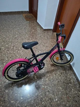 Bicicleta Infantil Btwin 16 Negra y Rosa