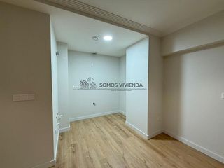 Piso en alquiler en Centro en Ourense