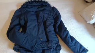 Cazadora azul con pelo