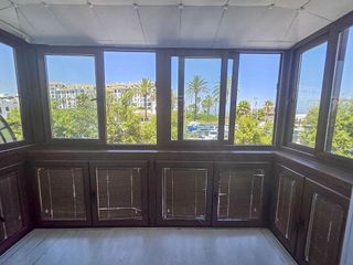 Estudio en venta en Puerto de la Duquesa en Manilva