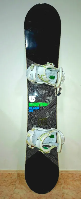 Tabla Snowboard Burton Clash 151