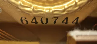 Piano Vertical Yamaha Madera