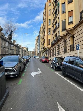 Piso en alquiler en Jerónimos en Madrid
