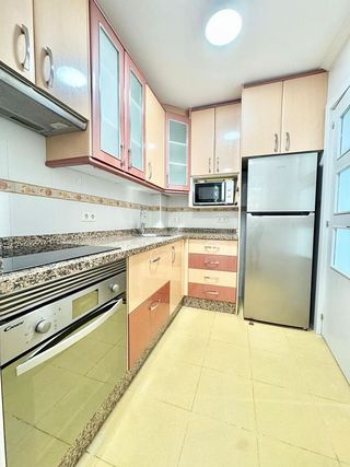 Piso en alquiler en Albufereta en Alicante