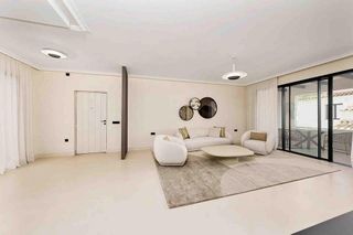 Piso en venta en Puerto Banús en Marbella