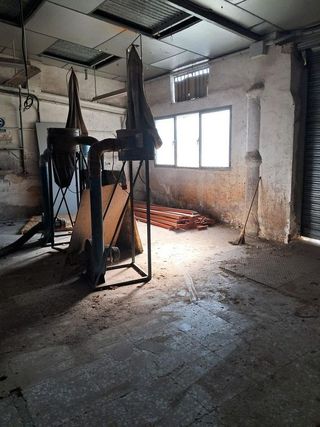 Nave industrial en venta en Algorós - El Derramador en Elche