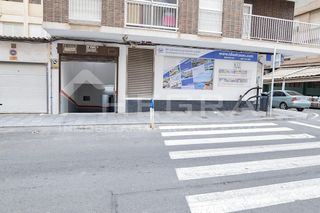 Garaje en alquiler en Playa del Cura en Torrevieja