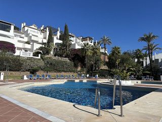 Piso en alquiler en Nagüeles Alto en Marbella