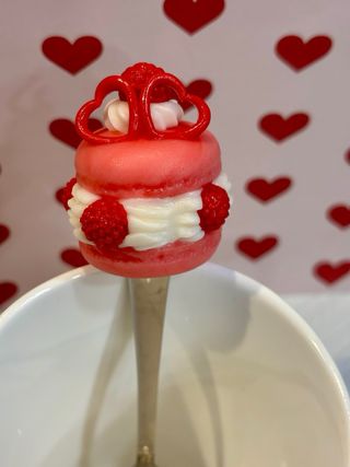Cucchiaino Macaron con cuori Rossi