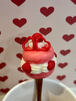 Cucchiaino Macaron con cuori Rossi