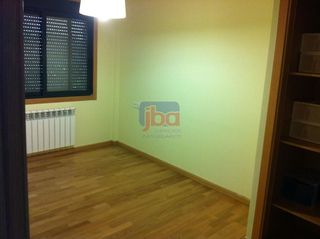 Piso en alquiler en Casco Viejo en Ourense