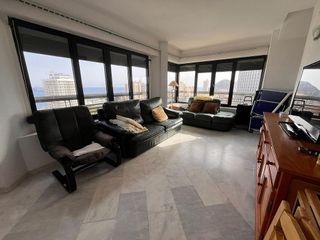 Ático en venta en Playa de Poniente en Benidorm