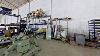 Nave industrial en venta en Ciudad de Asís en Alicante