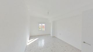 Piso en venta en Ciutat Fallera en Valencia