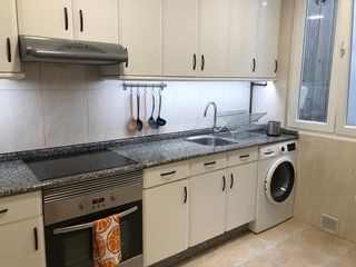 Piso en alquiler en Monte Alto - Zalaeta - Atocha en Coruña (A)