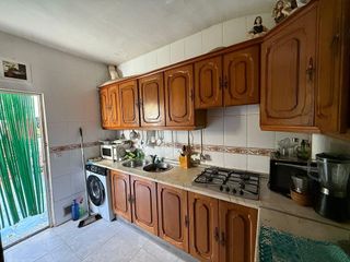 Casa adosada en venta en Carolina (La)