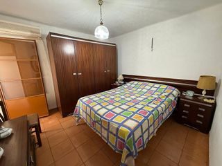 Casa adosada en venta en Carolina (La)