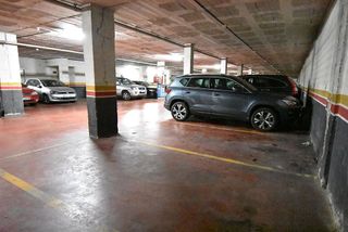 Garaje en venta en Barri del Centre en Terrassa