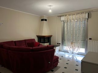 Divano angolare bordeaux 5 posti artigianale