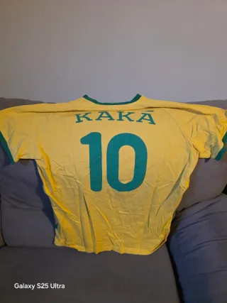 Camiseta Adidas Brasil Amarilla
