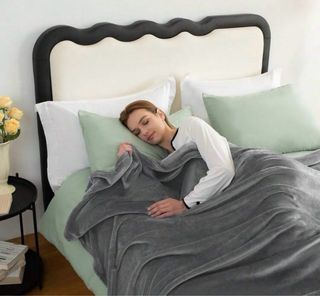 Manta suave de forro polar gris