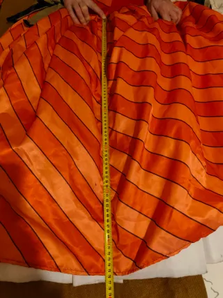 Disfraz princesa con cancan naranja