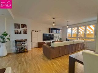 Piso en venta en Cascajos - Piqueras en Logroño