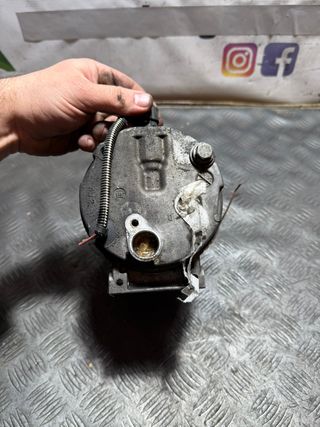 Compresor A/A Renault Laguna I (2001)