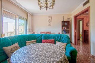 Piso en venta en San Julián en Sevilla