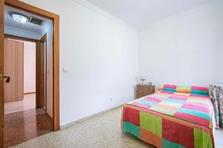 Piso en venta en San Julián en Sevilla