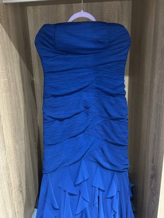 Vestido de fiesta azul noche