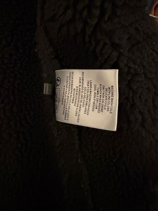 Chaqueta Levi's borrego negra