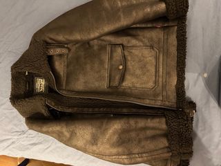 Chaqueta Levi's borrego negra