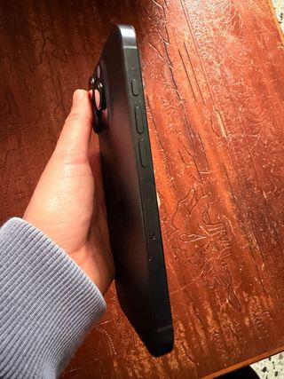 iPhone 16 Pro 128GB Negro