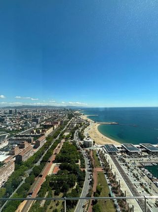 Oficina en alquiler en La Vila Olímpica del Poblenou en Barcelona