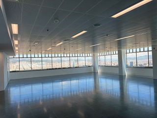 Oficina en alquiler en La Vila Olímpica del Poblenou en Barcelona