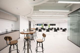 Oficina en alquiler en La Vila Olímpica del Poblenou en Barcelona