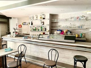 Local comercial en venta en Gavarra en Cornellà de Llobregat