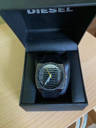 Reloj Diesel Negro y Plateado
