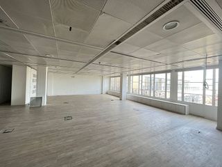 Oficina en alquiler en La Dreta de l'Eixample en Barcelona