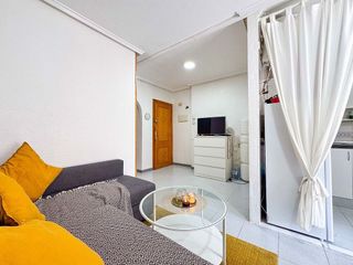 Piso en venta en  El Acequión - Los Naúfragos en Torrevieja