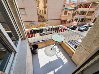 Piso en venta en  El Acequión - Los Naúfragos en Torrevieja
