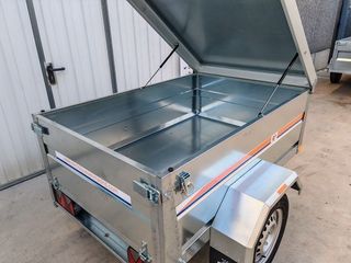 Nuevo: Remolque 750 kg con tapa