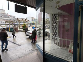 Local comercial en alquiler en Carballo