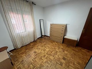 Piso en alquiler en Natahoyo en Gijón