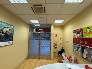 Local comercial en alquiler en As Travesas - Balaídos en Vigo