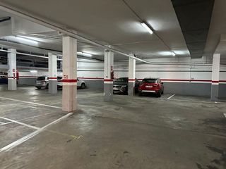 Garaje en venta en Gavarra en Cornellà de Llobregat